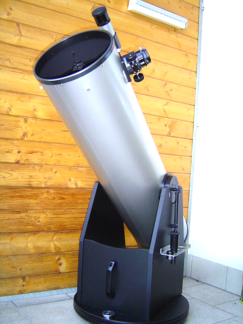 Choosing a First&nbsp;Telescope